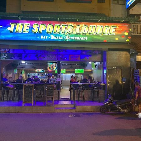 The Sports Lounge Hotel Pattaya Exterior foto